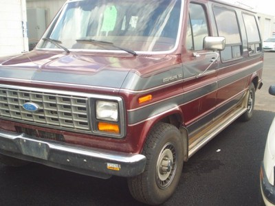 1987-Ford_e150-con.jpg min.jpg