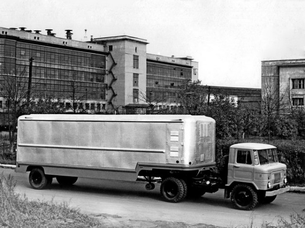 conceptcar.ee-gaz-66p-prototype-1962-01.jpg