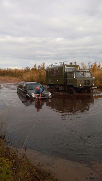 Леонид на Шишиге..  Ладога Октябрь 2017 г..jpg