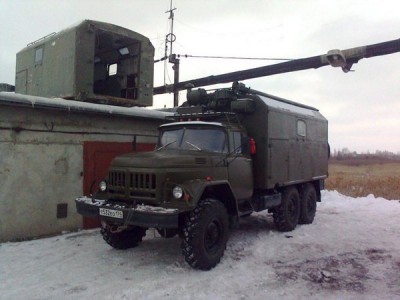 Возле гаража