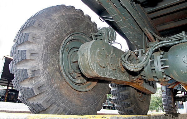 mb1519-6x6-02.jpg